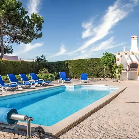Stunning Seaside With Swimming Pool