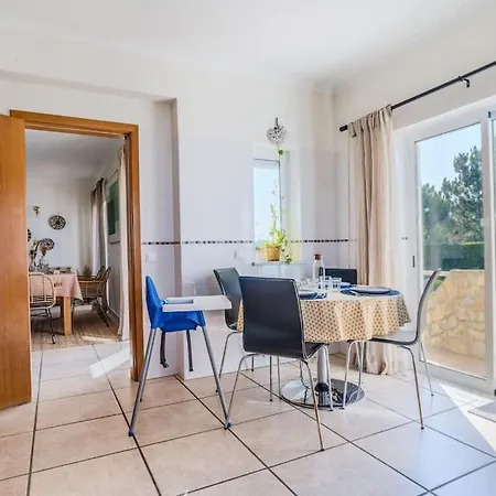 Stunning Seaside With Swimming Pool *