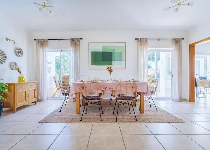 別荘 Stunning Seaside With Swimming Pool *